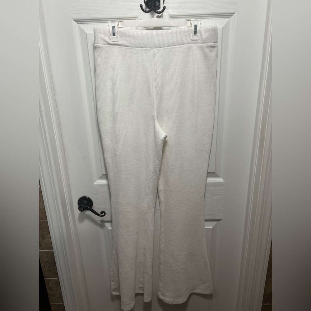 Aeropostale White Flare Joggers